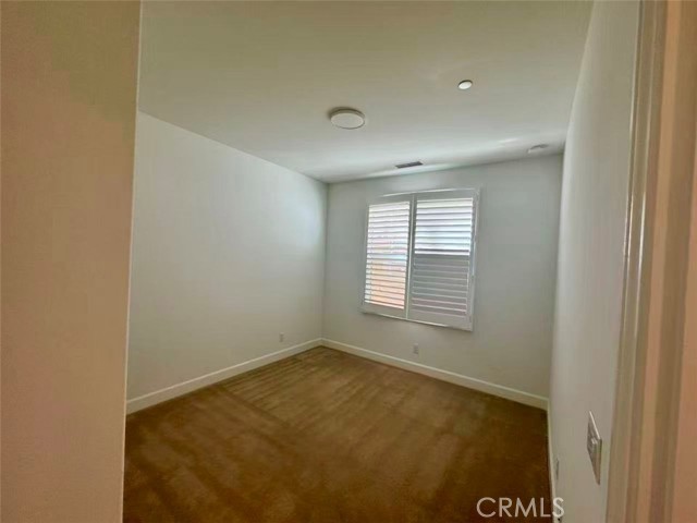 MLS #OC25247163 image #12