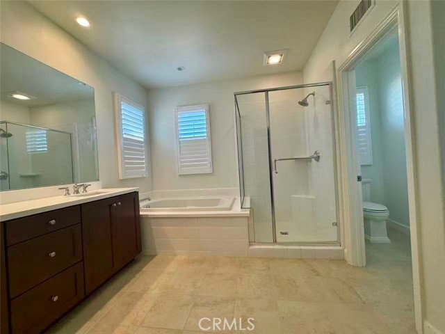 MLS #OC25247163 image #16