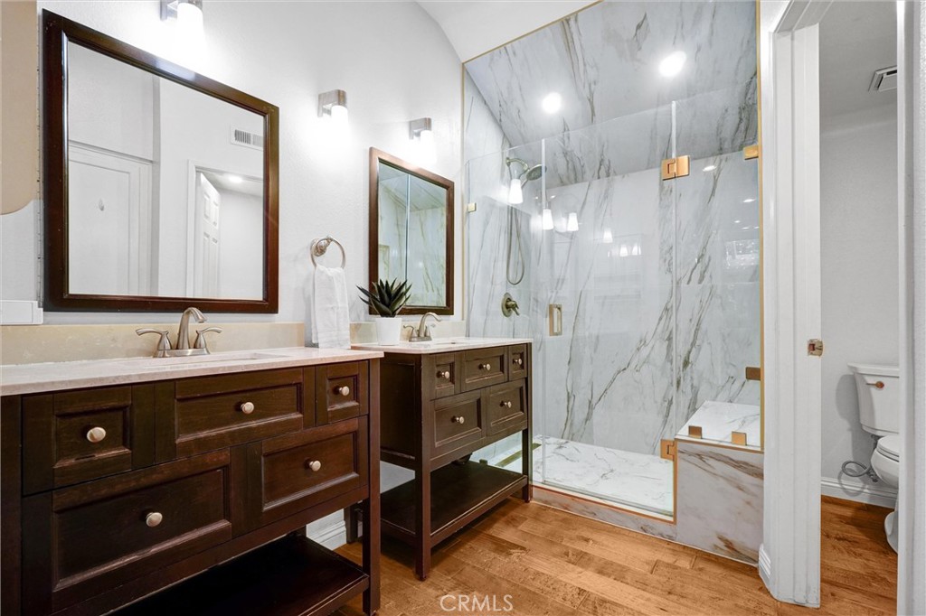 MLS #OC25247215 image #13