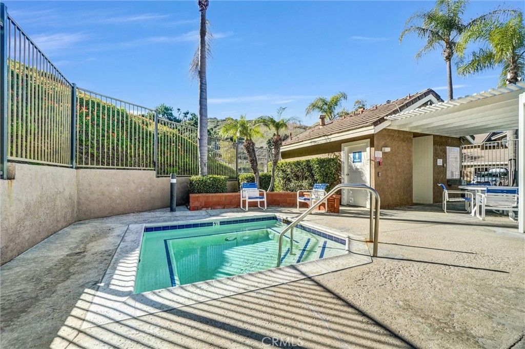 MLS #OC25247215 image #26