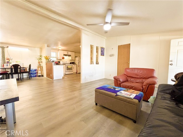 MLS #OC25247225 image #11