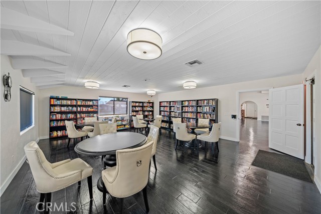 MLS #OC25247225 image #27