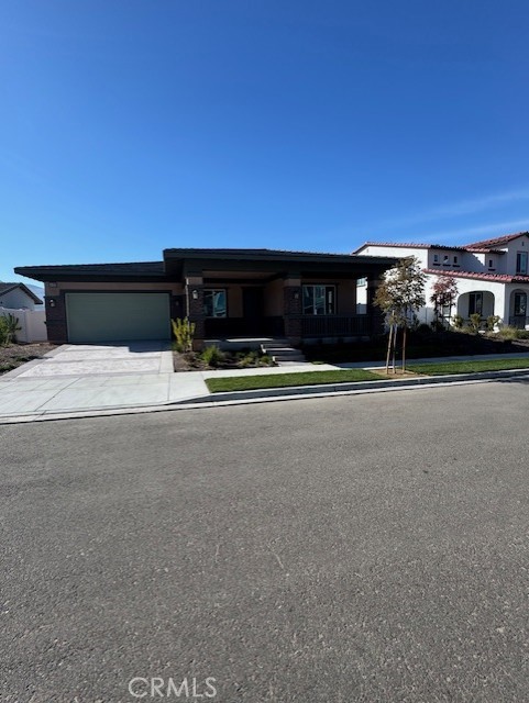 MLS #OC25247312 image #0