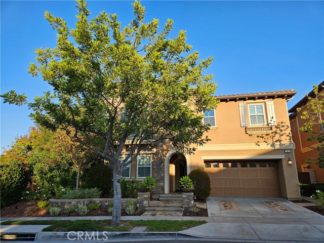 MLS #OC25247393 image #1