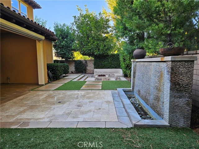 MLS #OC25247393 image #21