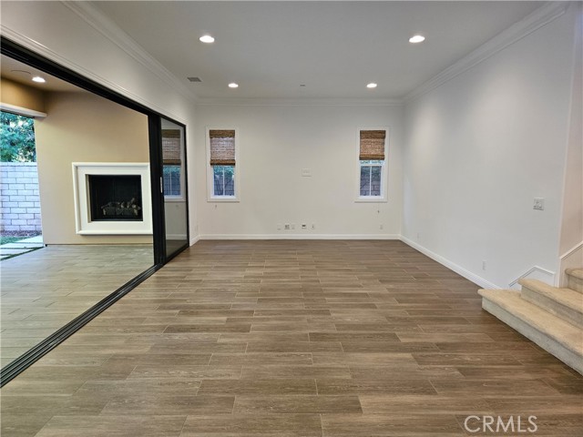 MLS #OC25247393 image #39