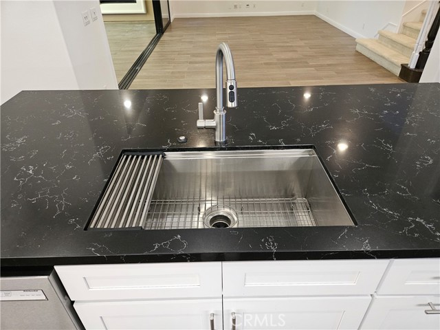 MLS #OC25247393 image #57