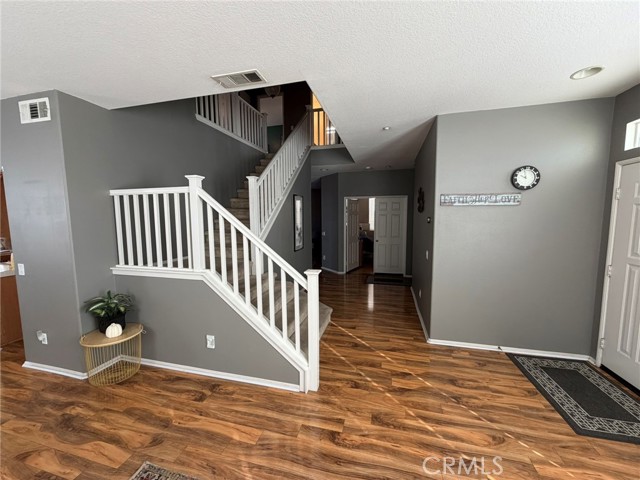 MLS #OC25247395 image #8