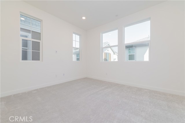 MLS #OC25247404 image #18