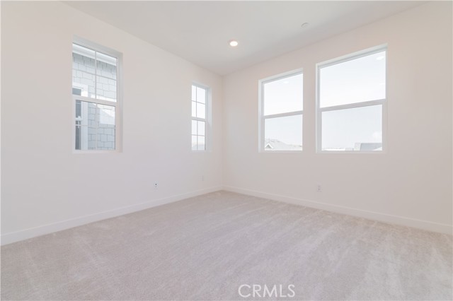 MLS #OC25247404 image #23