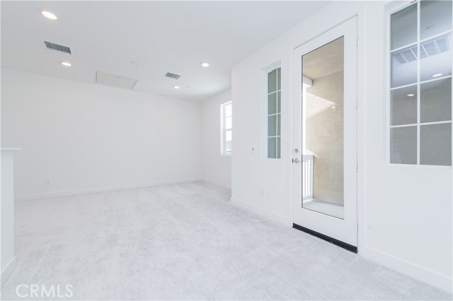 MLS #OC25247404 image #25