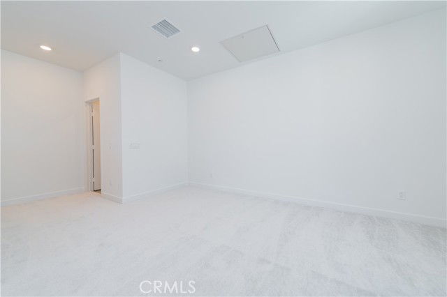 MLS #OC25247404 image #26