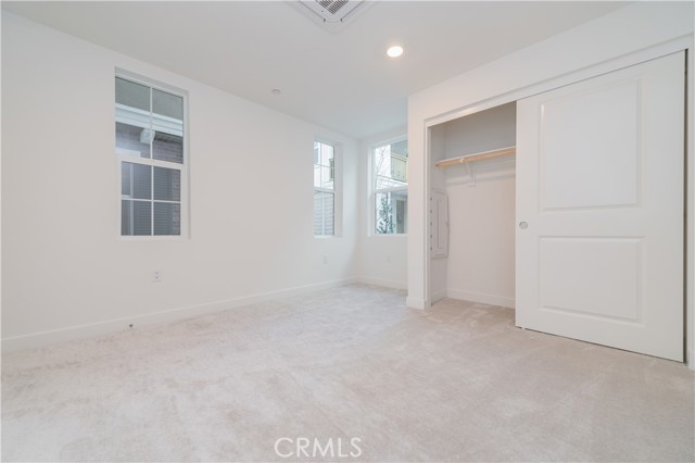 MLS #OC25247404 image #3