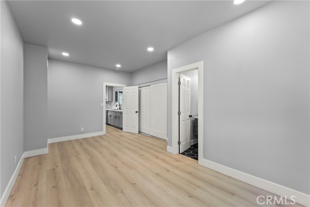 MLS #OC25247548 image #25