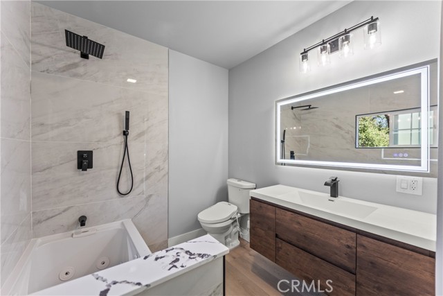 MLS #OC25247548 image #38