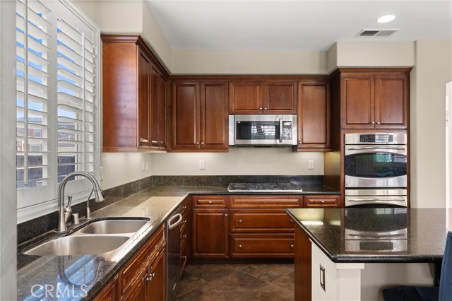 MLS #OC25247553 image #18