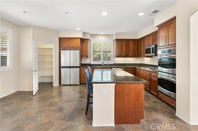 MLS #OC25247553 image #21