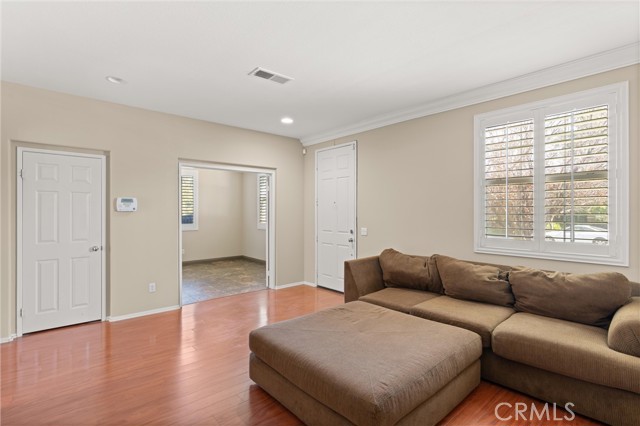 MLS #OC25247553 image #27