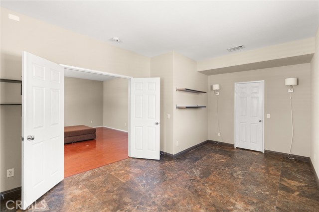 MLS #OC25247553 image #29