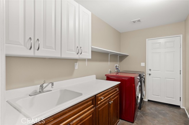 MLS #OC25247553 image #30