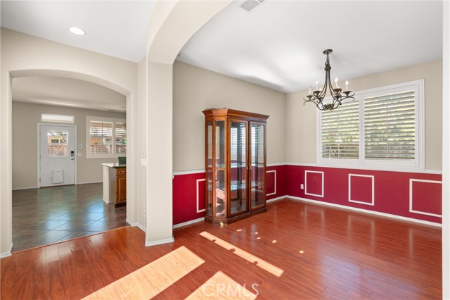 MLS #OC25247553 image #32