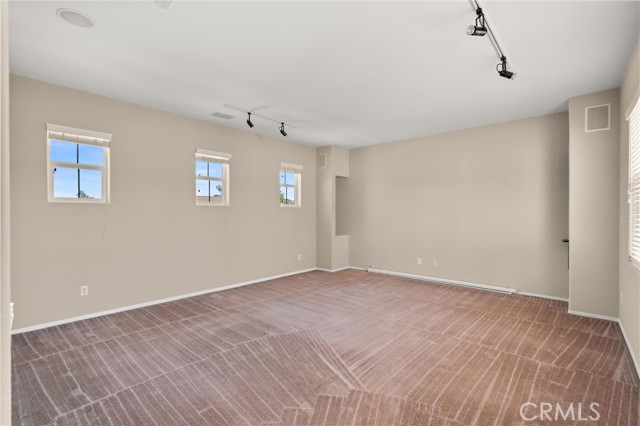 MLS #OC25247553 image #43