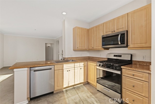 MLS #OC25247555 image #11