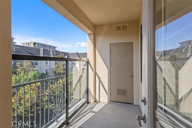 MLS #OC25247555 image #14