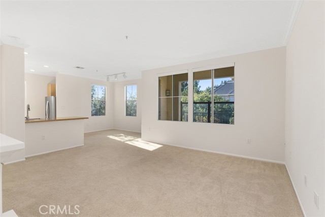 MLS #OC25247555 image #3