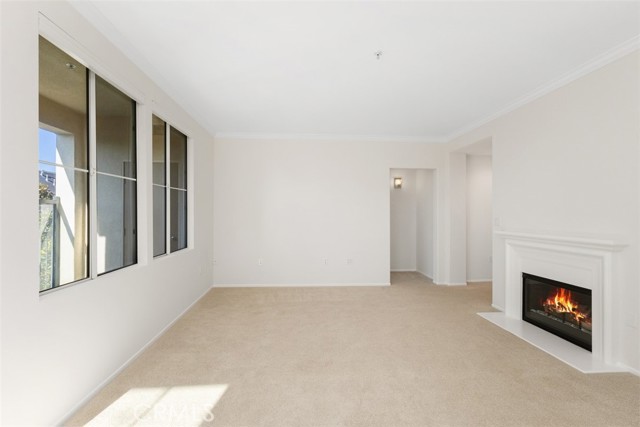 MLS #OC25247555 image #5