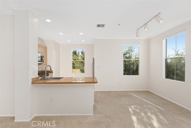 MLS #OC25247555 image #7