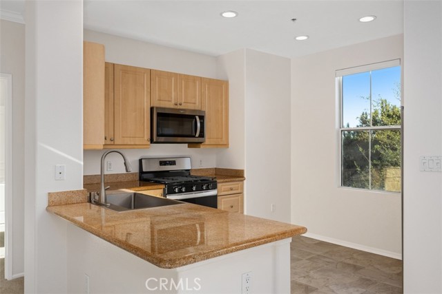 MLS #OC25247555 image #8