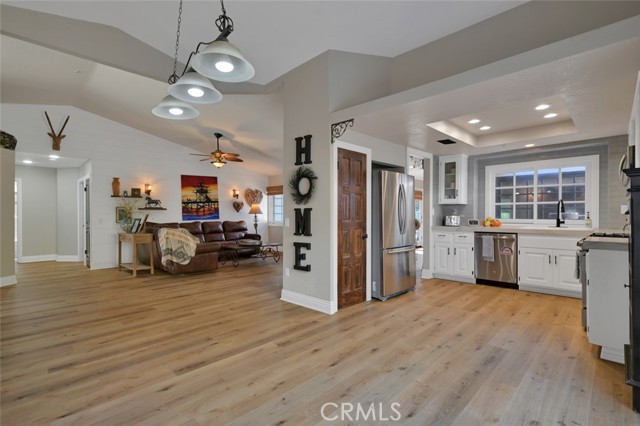 MLS #OC25247559 image #10