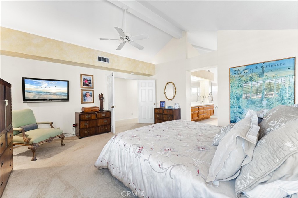 MLS #OC25247566 image #11