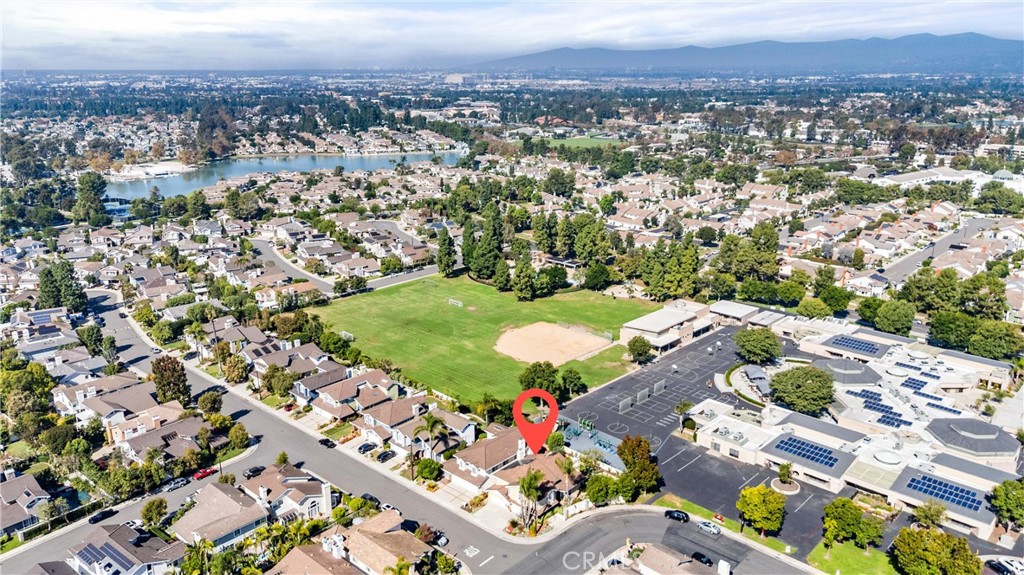 MLS #OC25247566 image #27