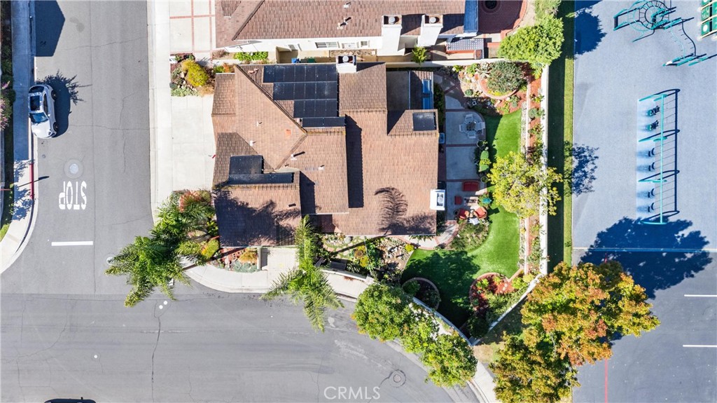 MLS #OC25247566 image #29