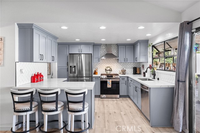 MLS #OC25247569 image #11