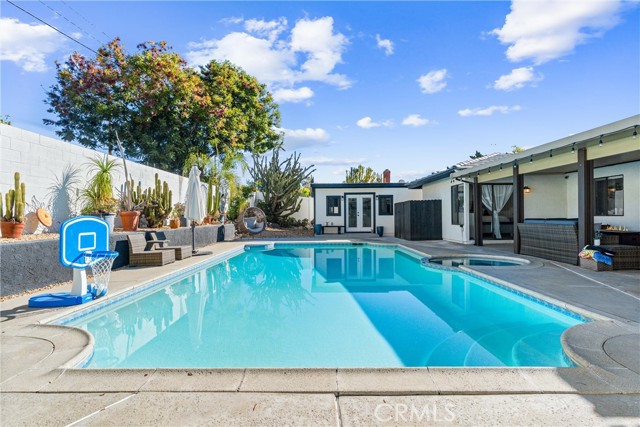 MLS #OC25247569 image #31