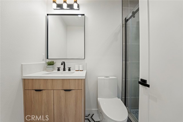 MLS #OC25247589 image #17