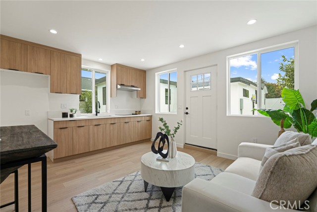 MLS #OC25247589 image #26