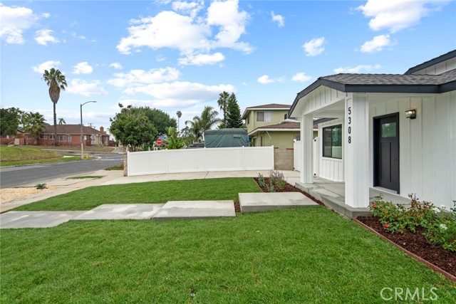 MLS #OC25247589 image #36