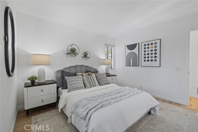 MLS #OC25247631 image #23