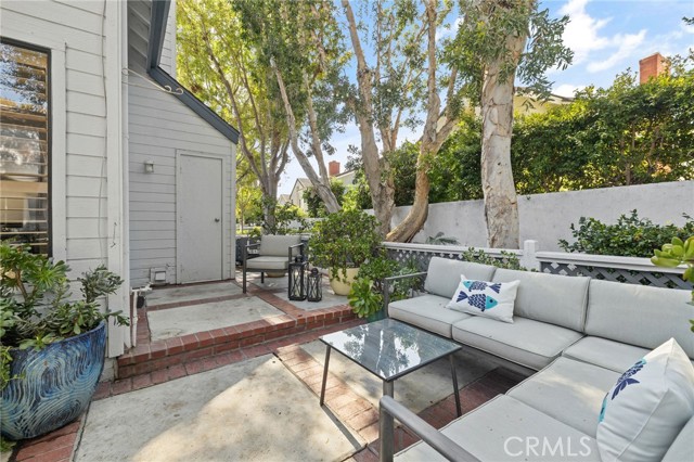 MLS #OC25247631 image #29