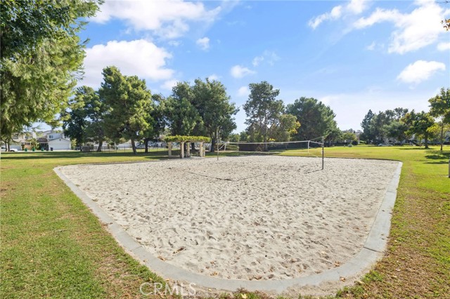 MLS #OC25247631 image #33