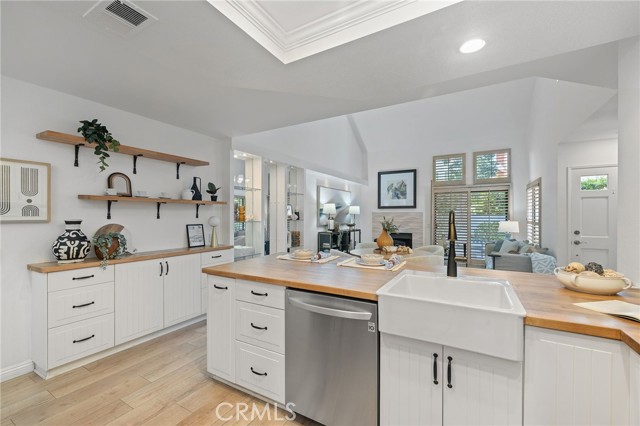 MLS #OC25247631 image #6