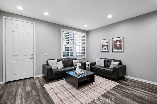 MLS #OC25247648 image #2