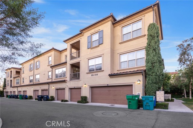 MLS #OC25247648 image #22