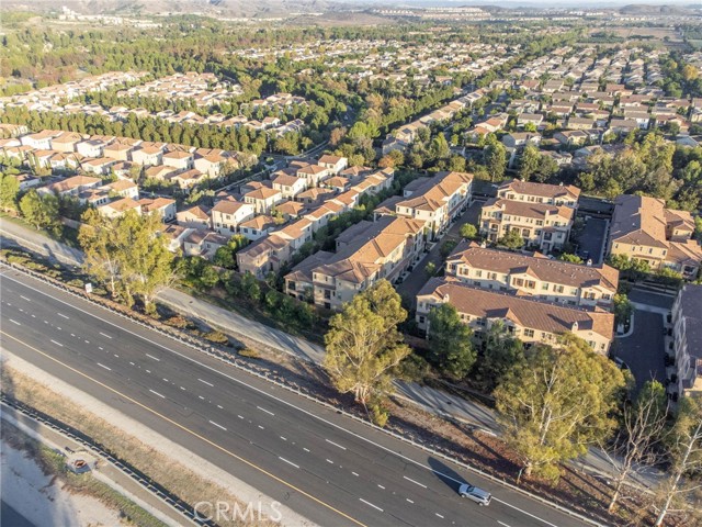 MLS #OC25247648 image #27