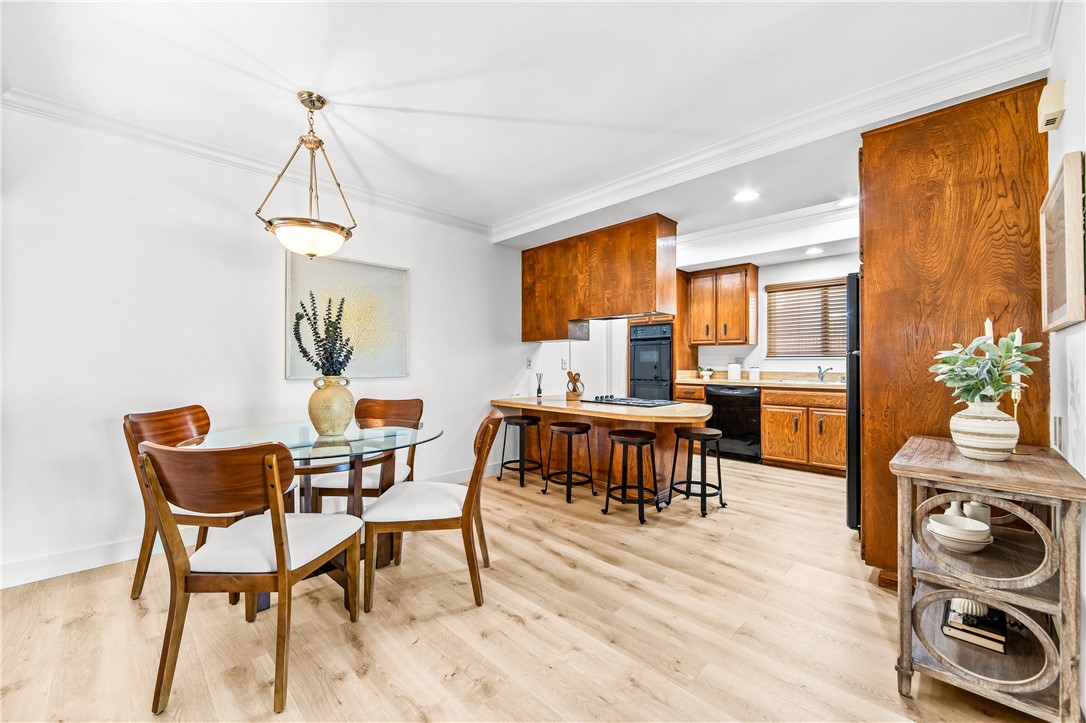 MLS #OC25247656 image #11