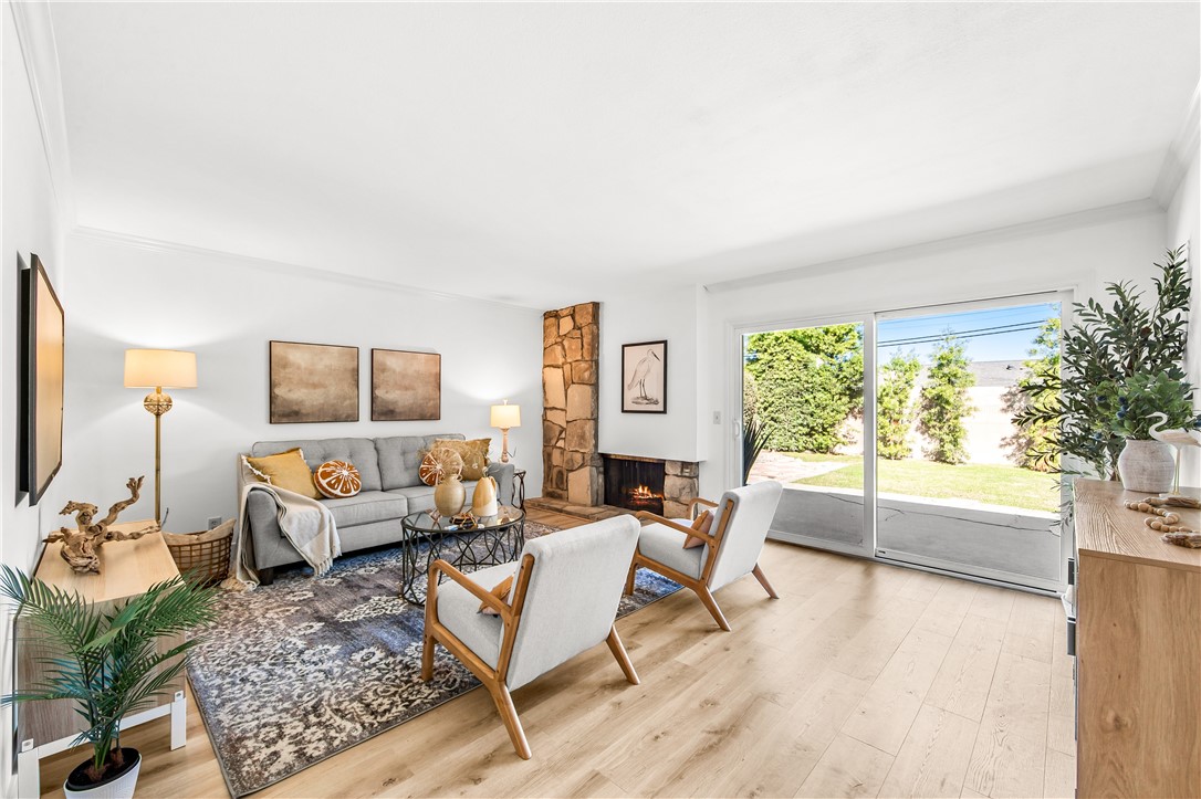 MLS #OC25247656 image #19